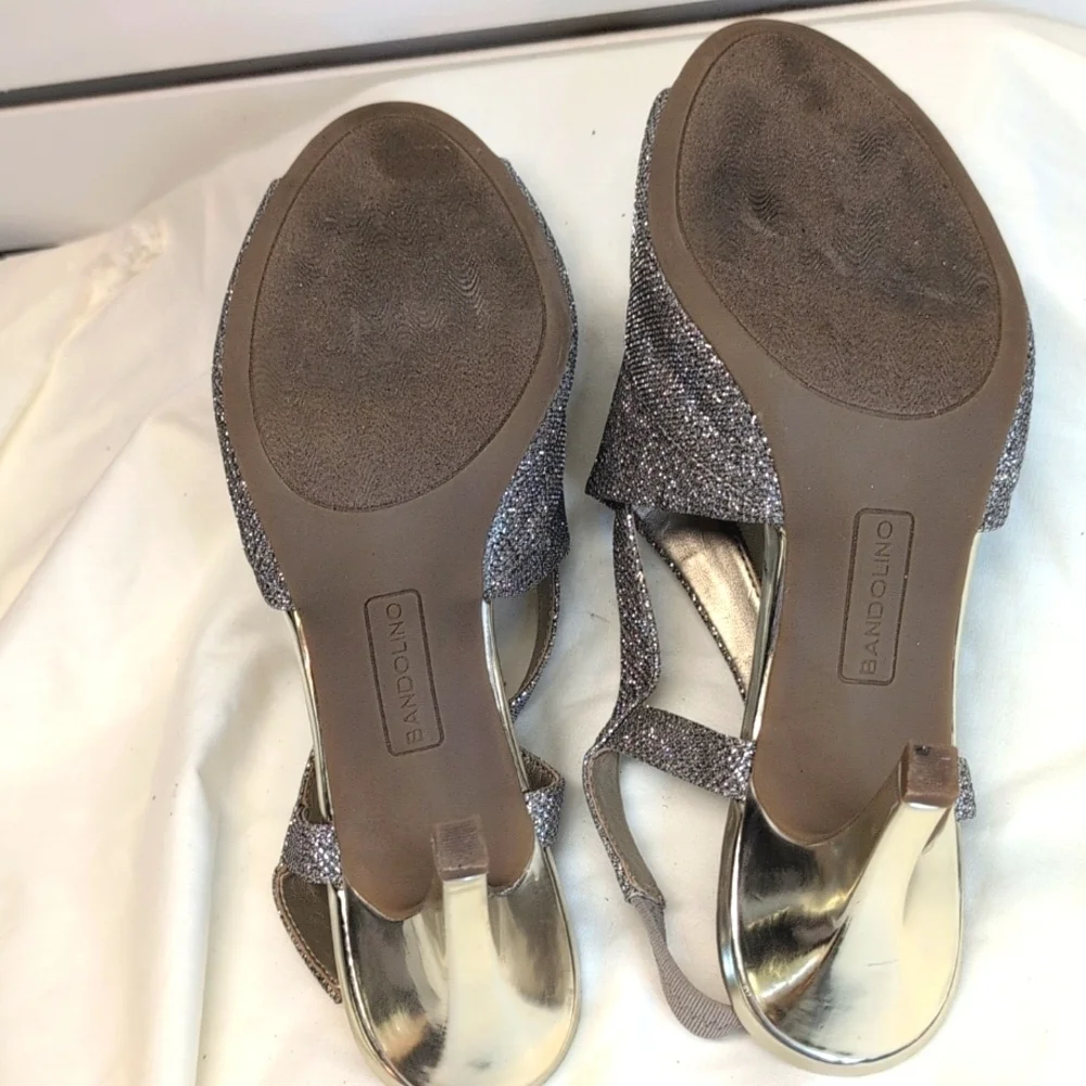 BANDOLINO Malorie Slingback Heels Peep Toe Gold Sparkle Women Size 10